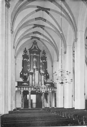 interieur Jacobikerk utrecht met zicht op het orgel